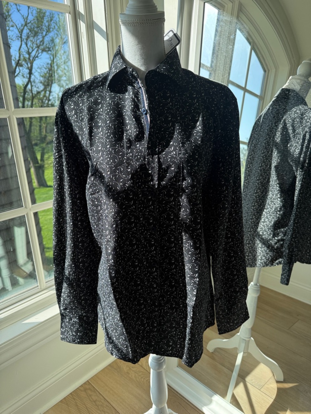 Men’s NEW Boutique Black Floral Button-Up Shirt